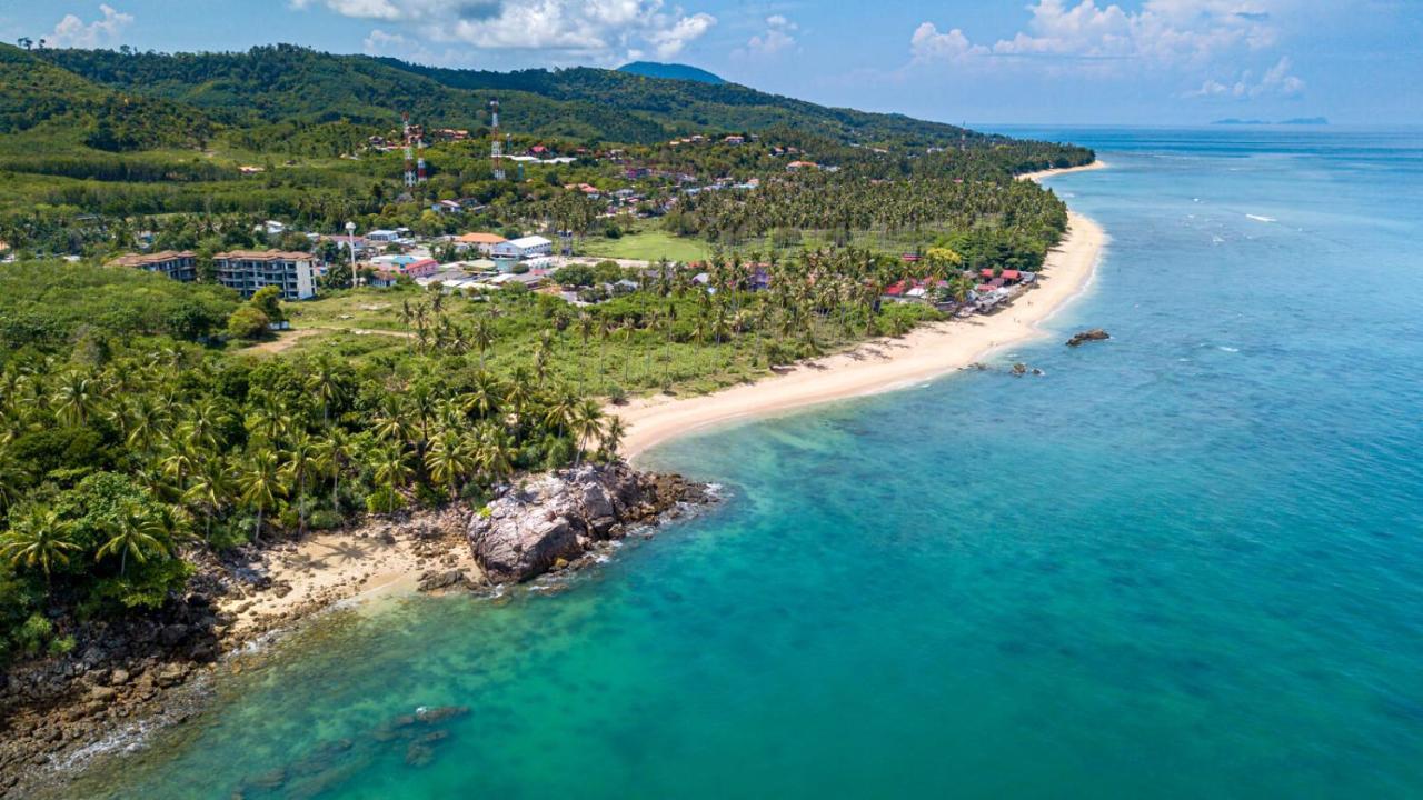 Scandinavian Beach Resort เกาะลันตา ภายนอก รูปภาพ