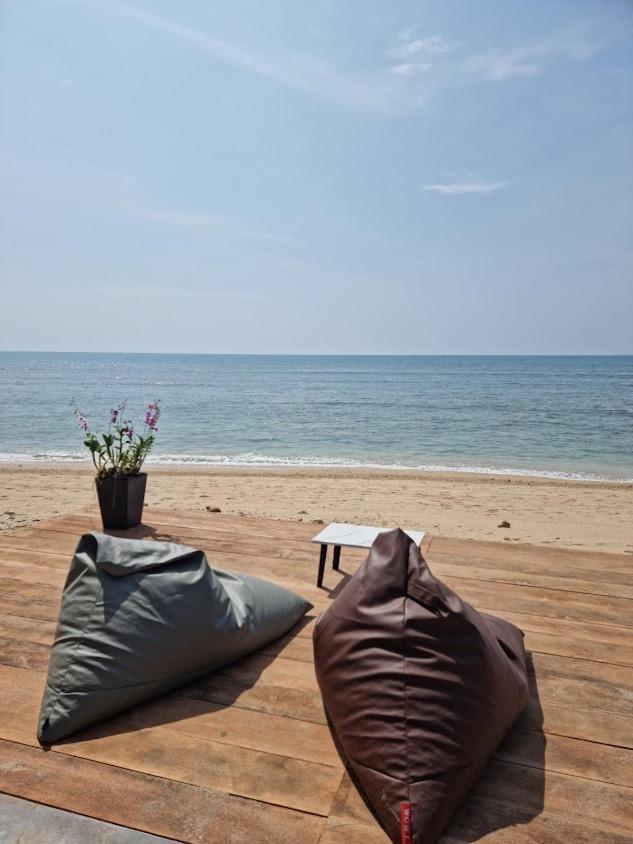 Scandinavian Beach Resort เกาะลันตา ภายนอก รูปภาพ