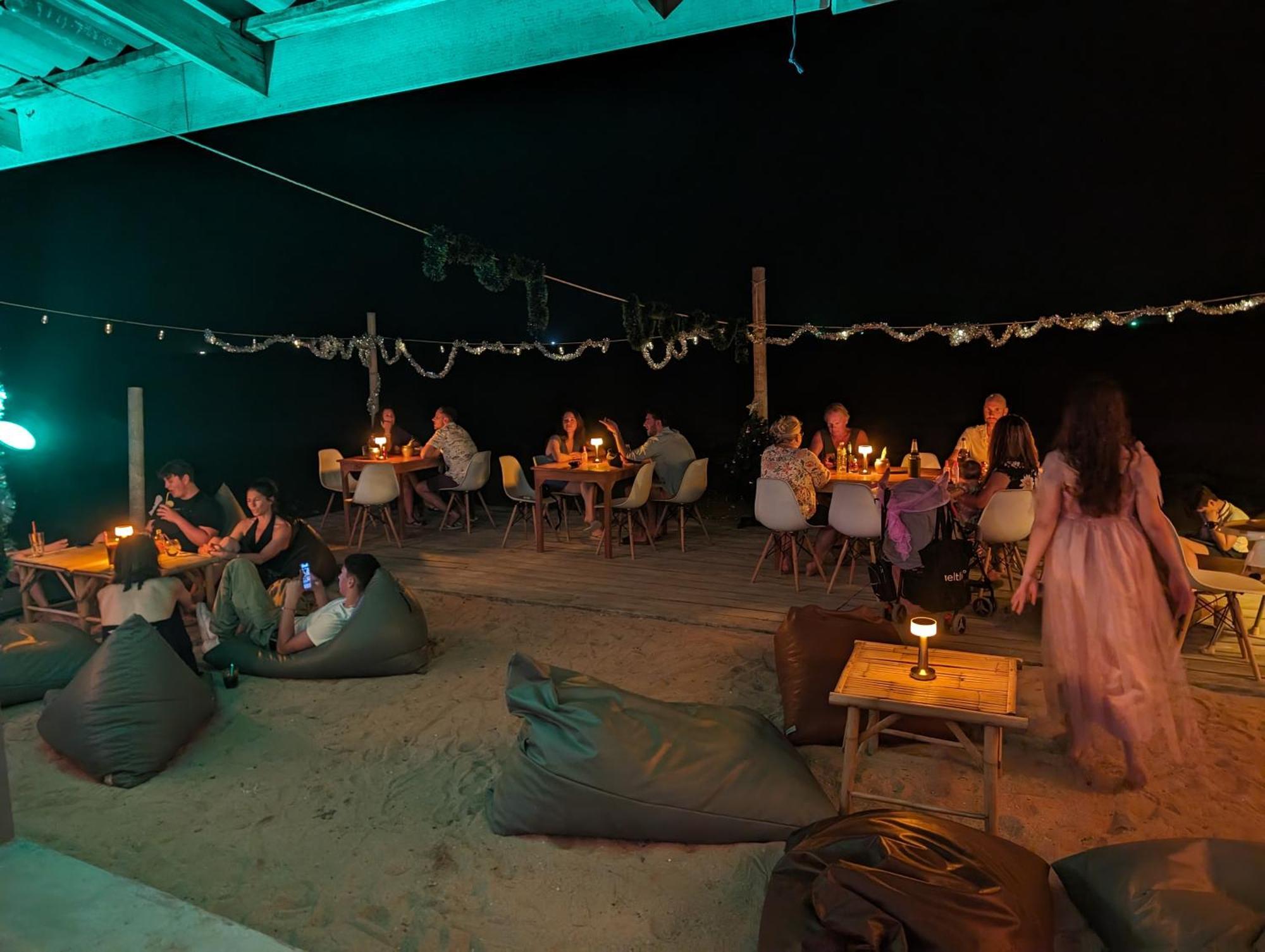 Scandinavian Beach Resort เกาะลันตา ภายนอก รูปภาพ